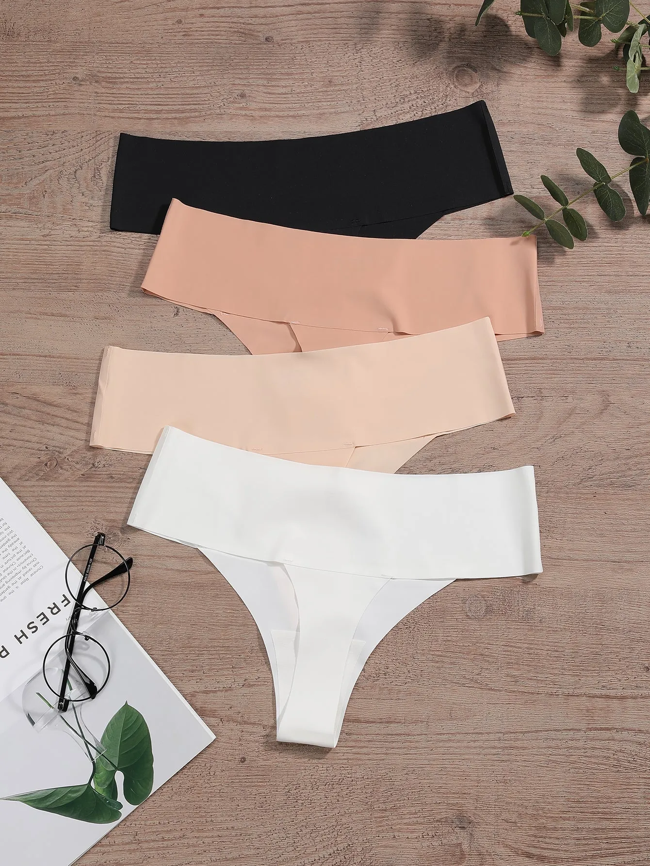 4PCS Sexly Lingerie Multi Color Silky Seamless Thongs Set