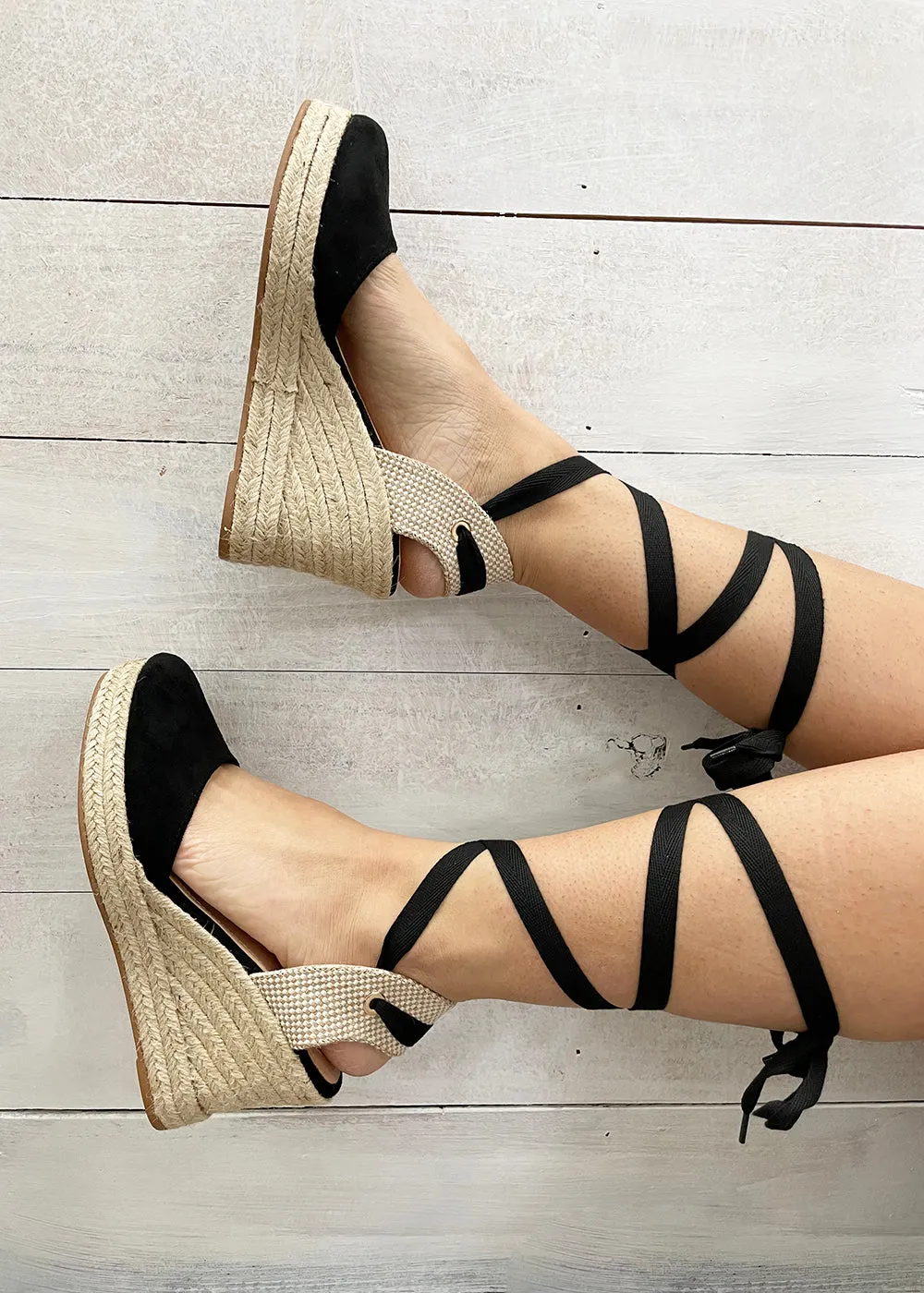 Dancing On Sunshine Wedge