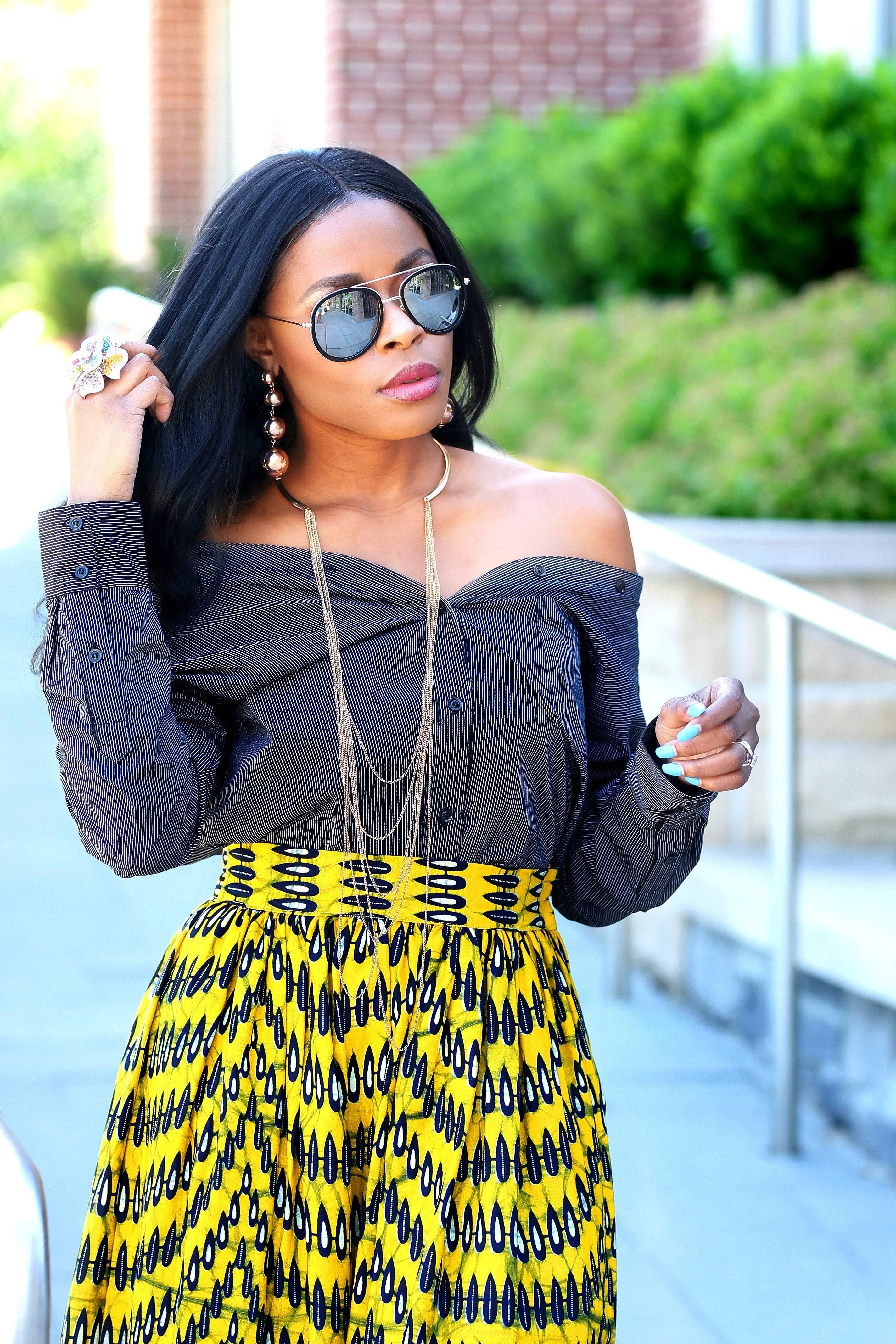 Off the Shoulder black Shirt